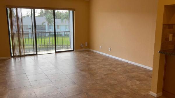 The Palm Club West Village, 3606 Alder Dr #F3, West Palm Beach, Florida 33417, image 2