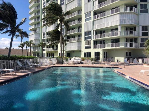Aquanique Ocean Club, 2700 N Highway A1a #403, Fort Pierce, Florida 34949, image 1