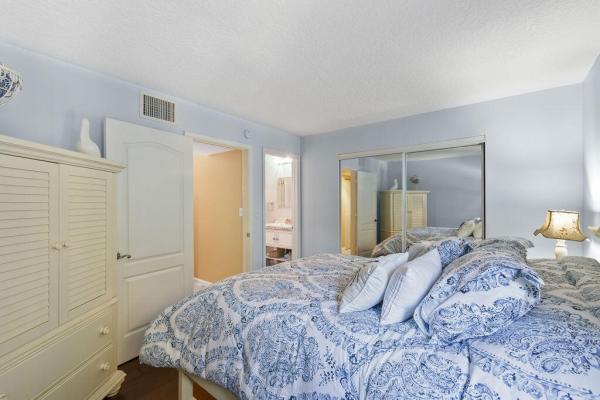 96 Uno Lago Dr, Juno Beach, Florida 33408, image 1