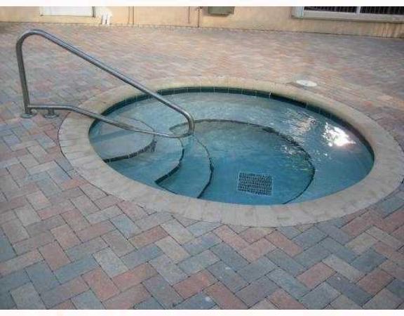 Coral Trace, 300 Coral Trace Ct, Delray Beach, Florida 33445, image 2