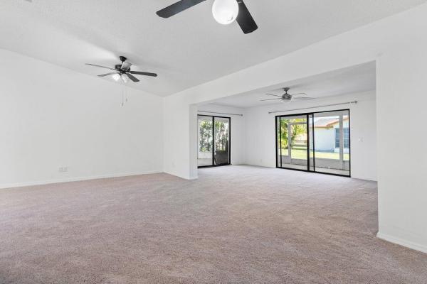 Lucerne Homes East, 6285 Summer Sky Ln, Greenacres, Florida 33463, image 2