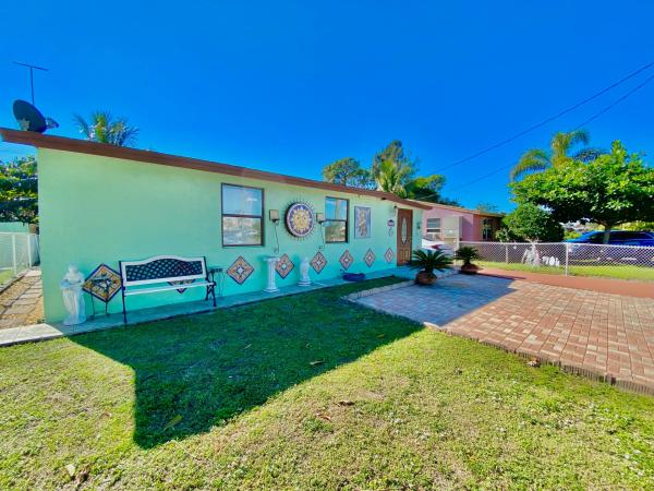4718 10th Ave N, Lake Worth, Florida 33463, image 1