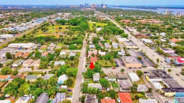 Colonial Estates, 5000 Webster Ave, West Palm Beach, Florida 33405, image 1