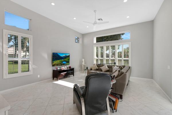Valencia Isles, 7441 Lahana Cir, Boynton Beach, Florida 33437, image 2