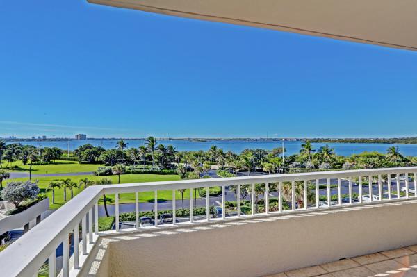 Water Glades, 5540 N Ocean Dr #4B, Riviera Beach, Florida 33404, image 1