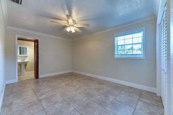 Paradise Port, 2561 Old Donald Ross Rd, Palm Beach Gardens, Florida 33410, image 1