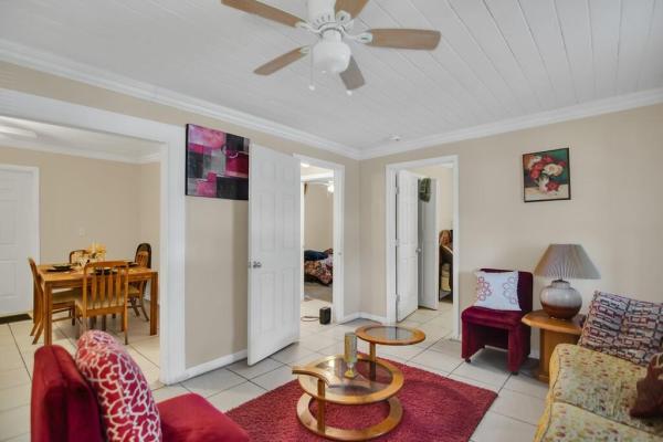 Fort Pierce Residential, 714 N 22nd N St, Fort Pierce, Florida 34950, image 1