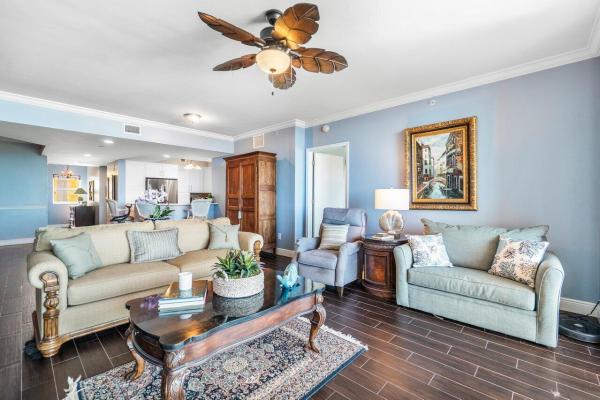 Marina Grande Club & Residences, 2650 Lake Shore Dr #601, Riviera Beach, Florida 33404, image 3