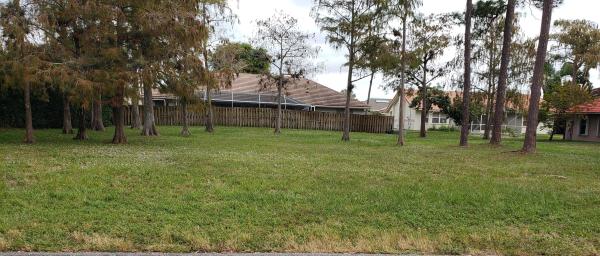 Wiltshire Village Of Greenview Shores 2, 1674 Dorchester Pl, Wellington, Florida 33414, image 1