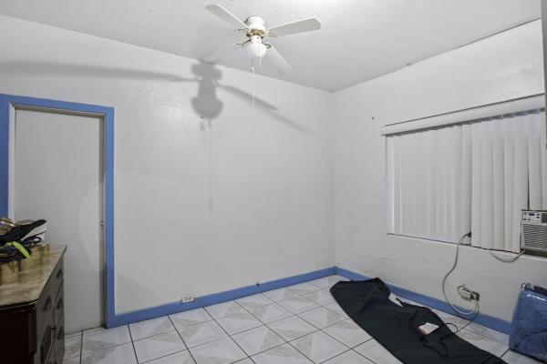 Seminole Heights, 731 Tallapoosa St, West Palm Beach, Florida 33405, image 2
