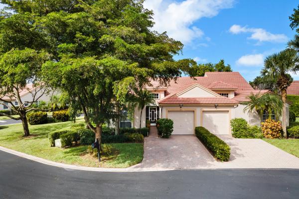 Emerald Pointe, 7707 Coral Lake Dr, Delray Beach, Florida 33446, image 2