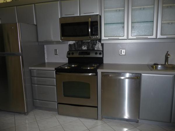 Camino Real Village, 5850 Camino Del Sol #104, Boca Raton, Florida 33433, image 3