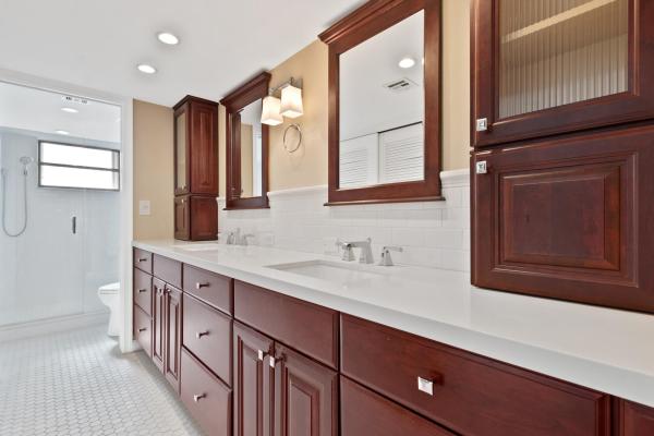 Everglades, 374 Golfview Rd #404, North Palm Beach, Florida 33408, image 1