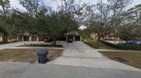 Sugar Pond Manor, 1047 Goldenrod Rd, Wellington, Florida 33414, image 1