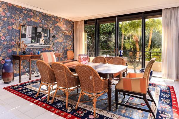 Leverett House East, 110 Sunset Ave #3A, Palm Beach, Florida 33480, image 1