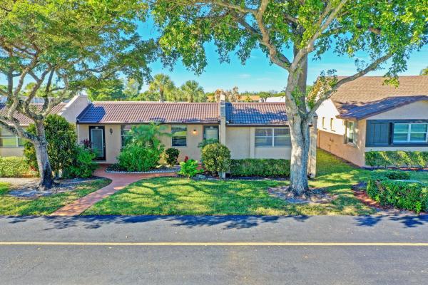 Golden Lakes Village, 108 Judy Ln, West Palm Beach, Florida 33411, image 1