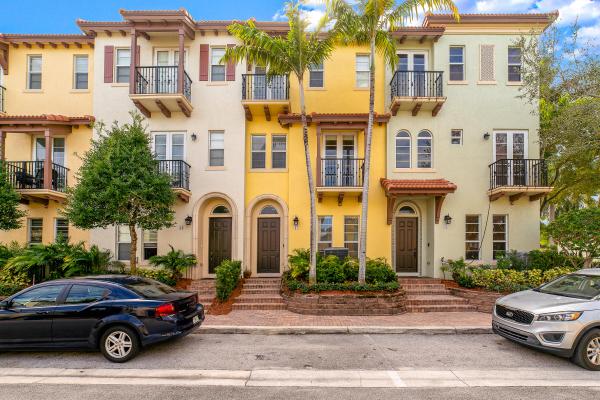 Royal Poinciana, 61 Via Floresta Dr, Boca Raton, Florida 33487, image 2