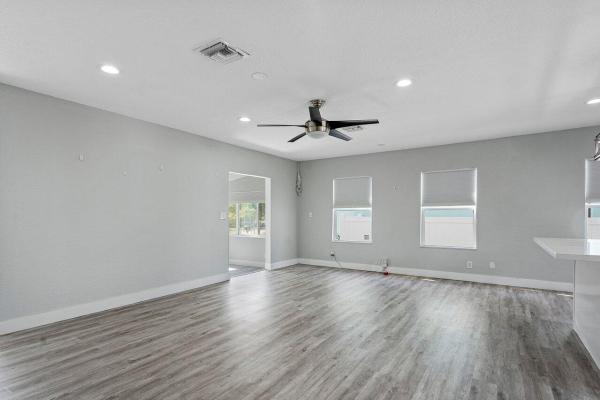 Pinewood Place, 615 SW 9th St, Fort Lauderdale, Florida 33315, image 2