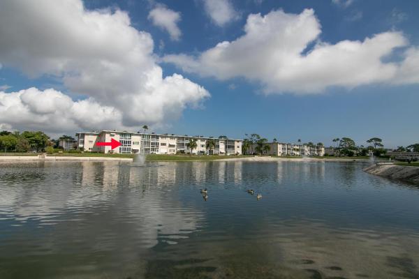 Lake Clarke Gardens, 2668 N Garden Dr N #210, Lake Worth, Florida 33461, image 1