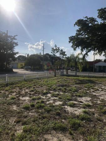 Lake Worth Town, 312 12th Ave N, Lake Worth Beach, Florida 33460, image 1