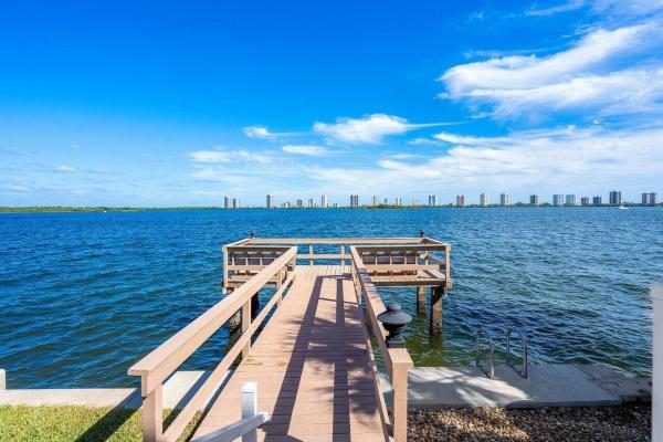 Lake Colony, 100 Doolen Ct #213, North Palm Beach, Florida 33408, image 1