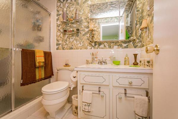 Royal Saxon, 2840 S Ocean Blvd #2120, Palm Beach, Florida 33480, image 2