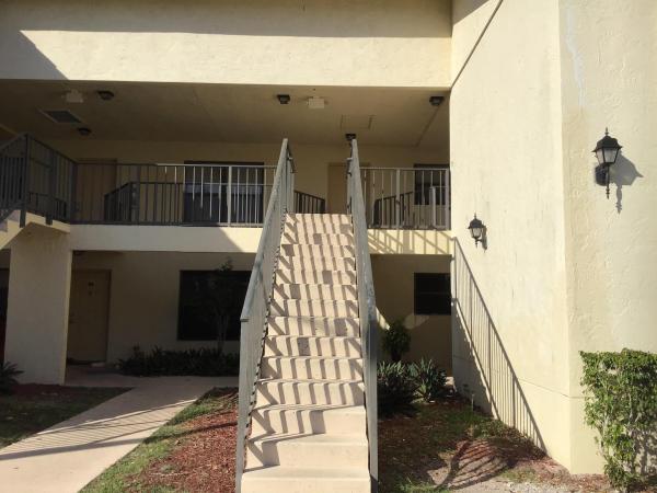 Palm Beach Place, 1501 Windorah Way #G, West Palm Beach, Florida 33411, image 2