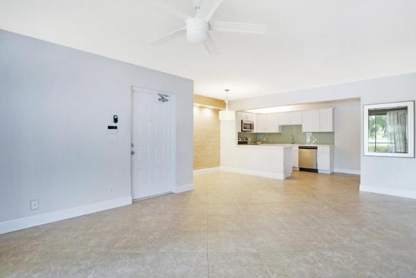 Pine Ridge At Delray Beach, 13830 Oneida Dr #G1, Delray Beach, Florida 33446, image 2