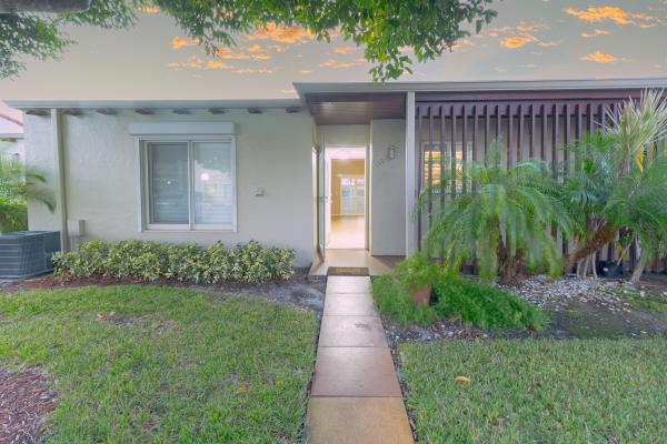 Boundbrook, 2580 Boundbrook Blvd #112, West Palm Beach, Florida 33406, image 2