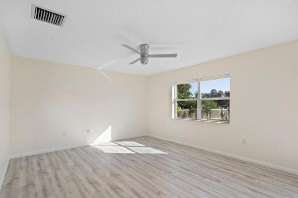 Snug Harbor, 525 SE 16th Ave, Pompano Beach, Florida 33060, image 1