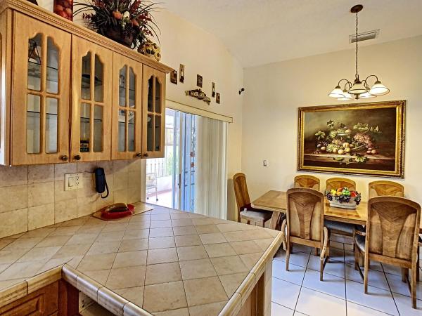 Los Palacios, 9291 NW 121st St #80, Hialeah Gardens, Florida 33018, image 1