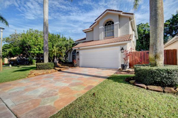Lakemont Cove At Lake Charleston, 7816 Carina Ct, Lake Worth, Florida 33467, image 1