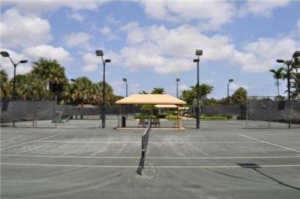 Los Rayos De Sol In The Grove, 7477 Campo Florido, Boca Raton, Florida 33433, image 3