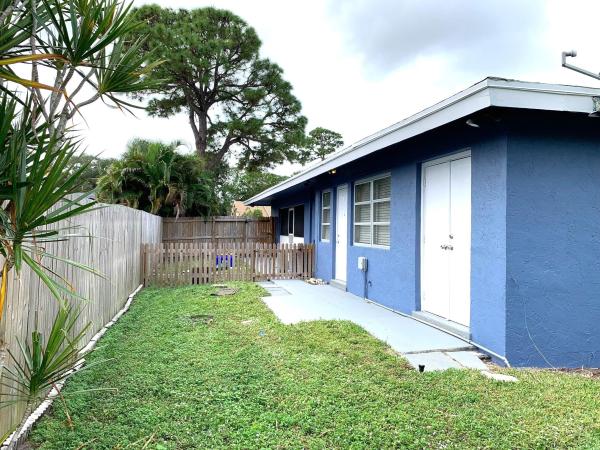 Highland Pines, 9046 E Highland Pines Blvd, Palm Beach Gardens, Florida 33418, image 1
