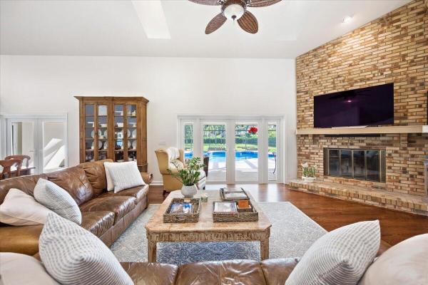 Paddock Park 1 Of Wellington, 14785 Horseshoe Trce, Wellington, Florida 33414, image 1