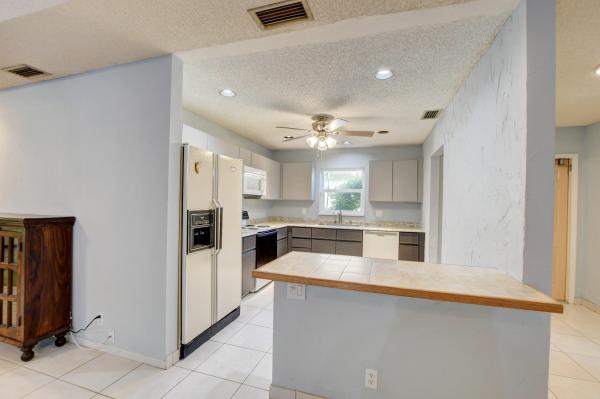 Concord Green, 20824 Concord Green Dr W, Boca Raton, Florida 33433, image 1