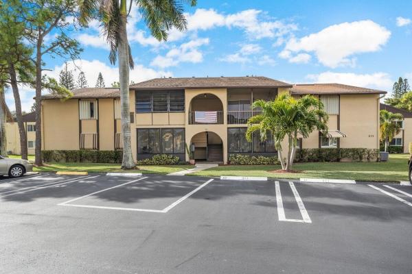 Pine Ridge 3, 311 Pine Ridge Cir #B-1, Greenacres, Florida 33463, image 1
