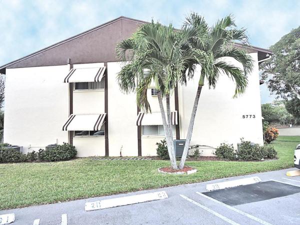 La Pinata, 5773 La Pinata Blvd #C-2, Greenacres, Florida 33463, image 2