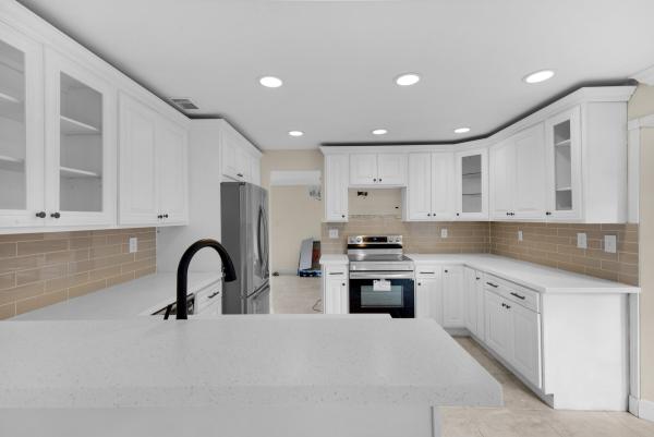Marbella Park, 20009 NW 86th Ct, Hialeah, Florida 33015, image 2