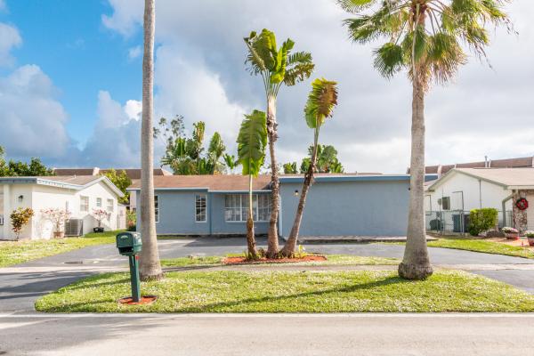 Sunrise Golf Village, 2900 NW 105th Ln, Sunrise, Florida 33322, image 1