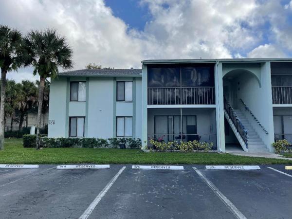 The Palm Club West Village, 3732 Savoy Ln #F2, West Palm Beach, Florida 33417, image 2