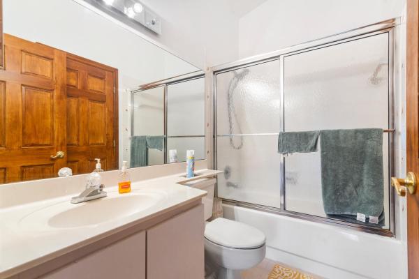 Citrus Glen, 174 Executive Cir, Boynton Beach, Florida 33436, image 2