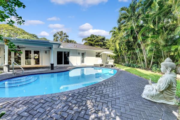 Lake Shore Estates, 290 NW 22nd St, Delray Beach, Florida 33444, image 1