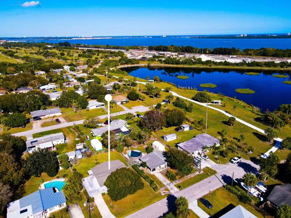 Southern View, 110 Hialeah Ave, Fort Pierce, Florida 34982, image 2