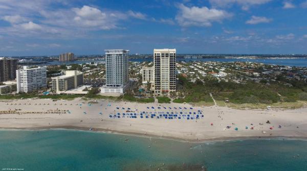 Palm Beach Marriott Singer Island Beach Resort & Spa, 3800 N Ocean Dr #816, Riviera Beach, Florida 33404, image 2