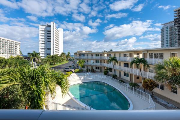 Villas On The Ocean, 3600 N Ocean Dr #302, Riviera Beach, Florida 33404, image 2