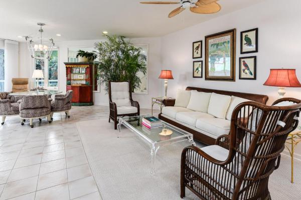 Pelican Beach, 4535 Coquina Ln #B, Boynton Beach, Florida 33435, image 1