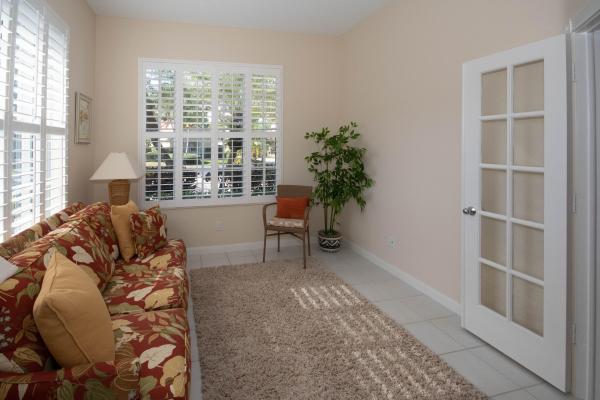 Oaks East, 163 E Tall Oaks Cir, Palm Beach Gardens, Florida 33410, image 2