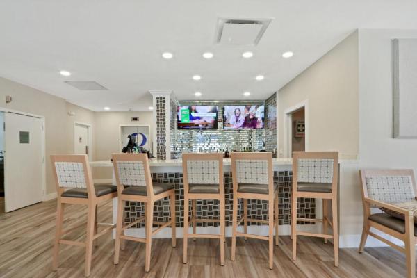 Martinique, 4100 N Ocean Dr #401, Riviera Beach, Florida 33404, image 2