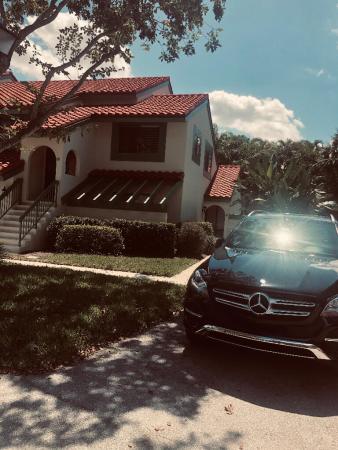 Lexington Green, 13 Lexington Ln E #D, Palm Beach Gardens, Florida 33418, image 1